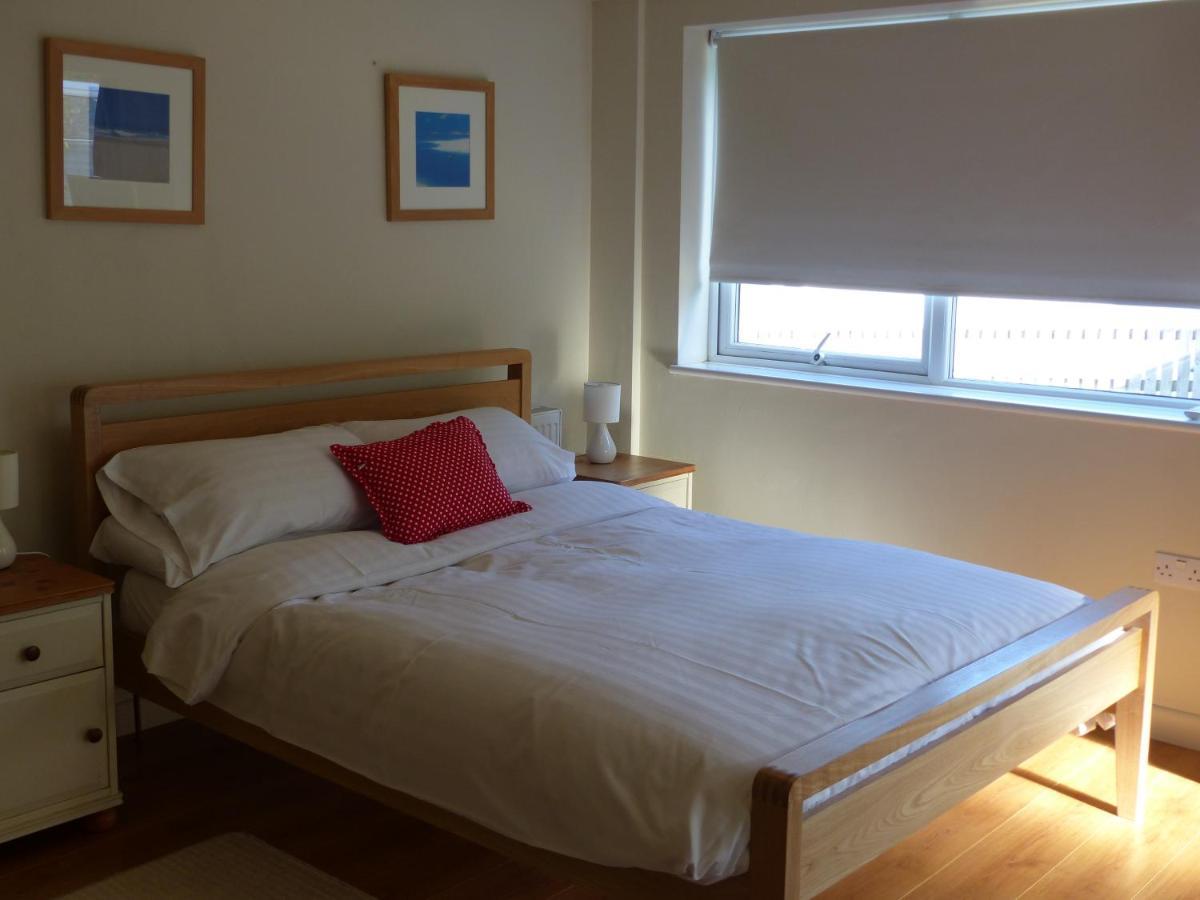 Carbis Bay Beach Apartment St Ives Extérieur photo
